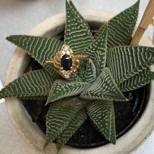 Blue Sapphire, Diamond and Gold Ring